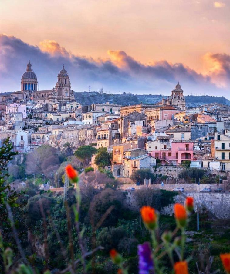 Da Cleo-Nel Cuore Del Barocco Siciliano Ragusa Exterior foto